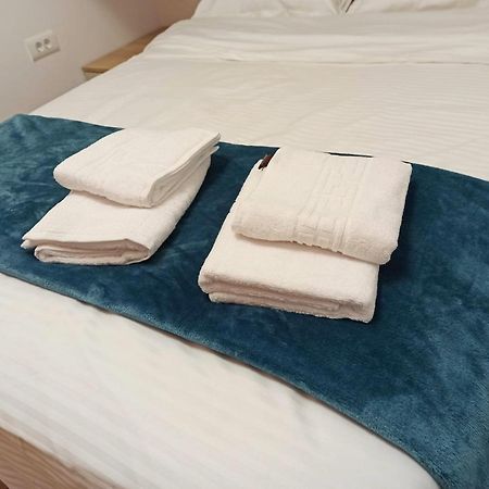Stylish, Modern 2 Rooms Flat With City View, Near Presidential Palace Bucureşti Eksteriør bilde