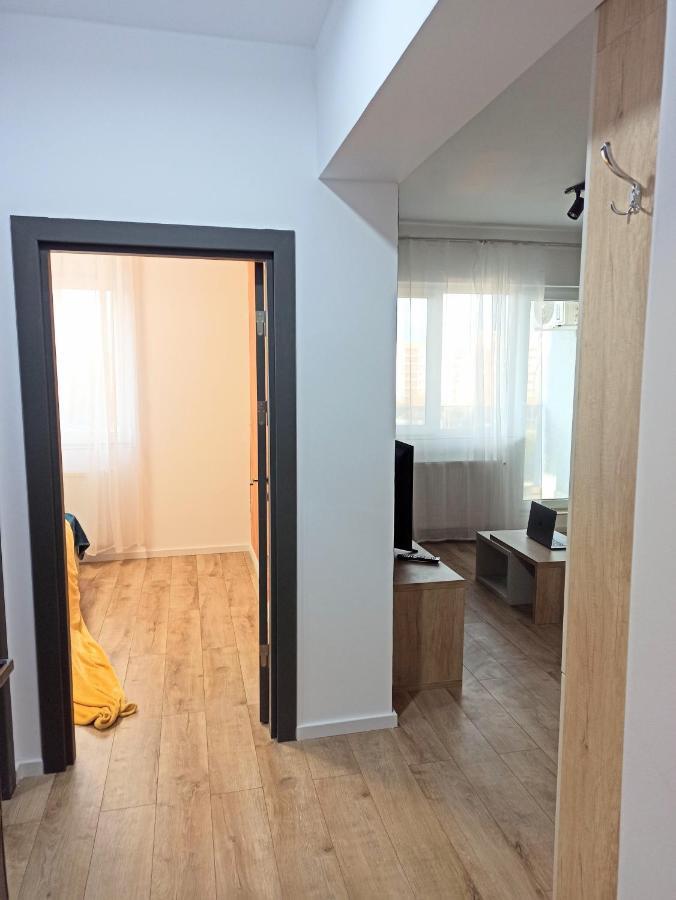 Stylish, Modern 2 Rooms Flat With City View, Near Presidential Palace Bucureşti Eksteriør bilde
