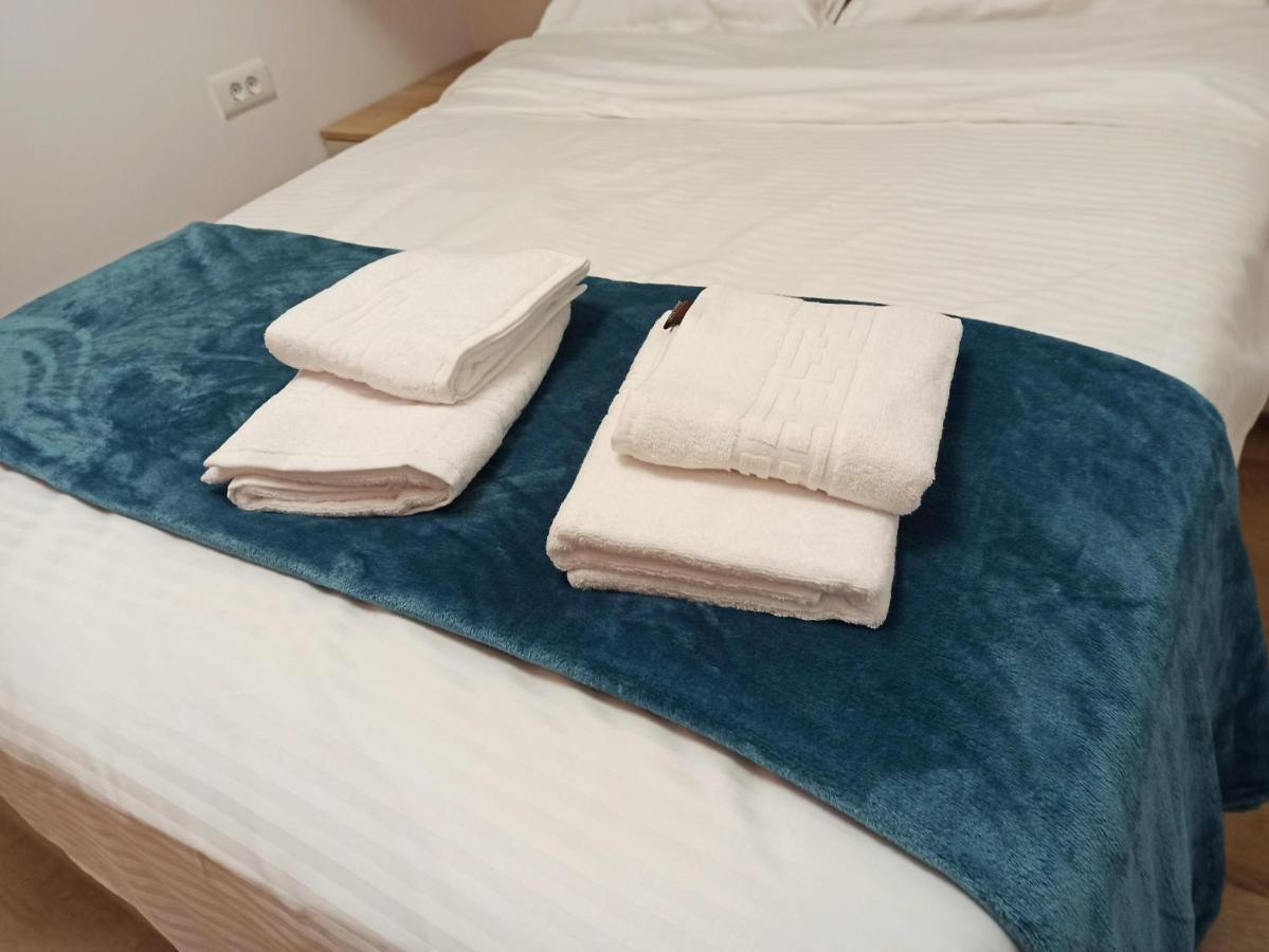 Stylish, Modern 2 Rooms Flat With City View, Near Presidential Palace Bucureşti Eksteriør bilde